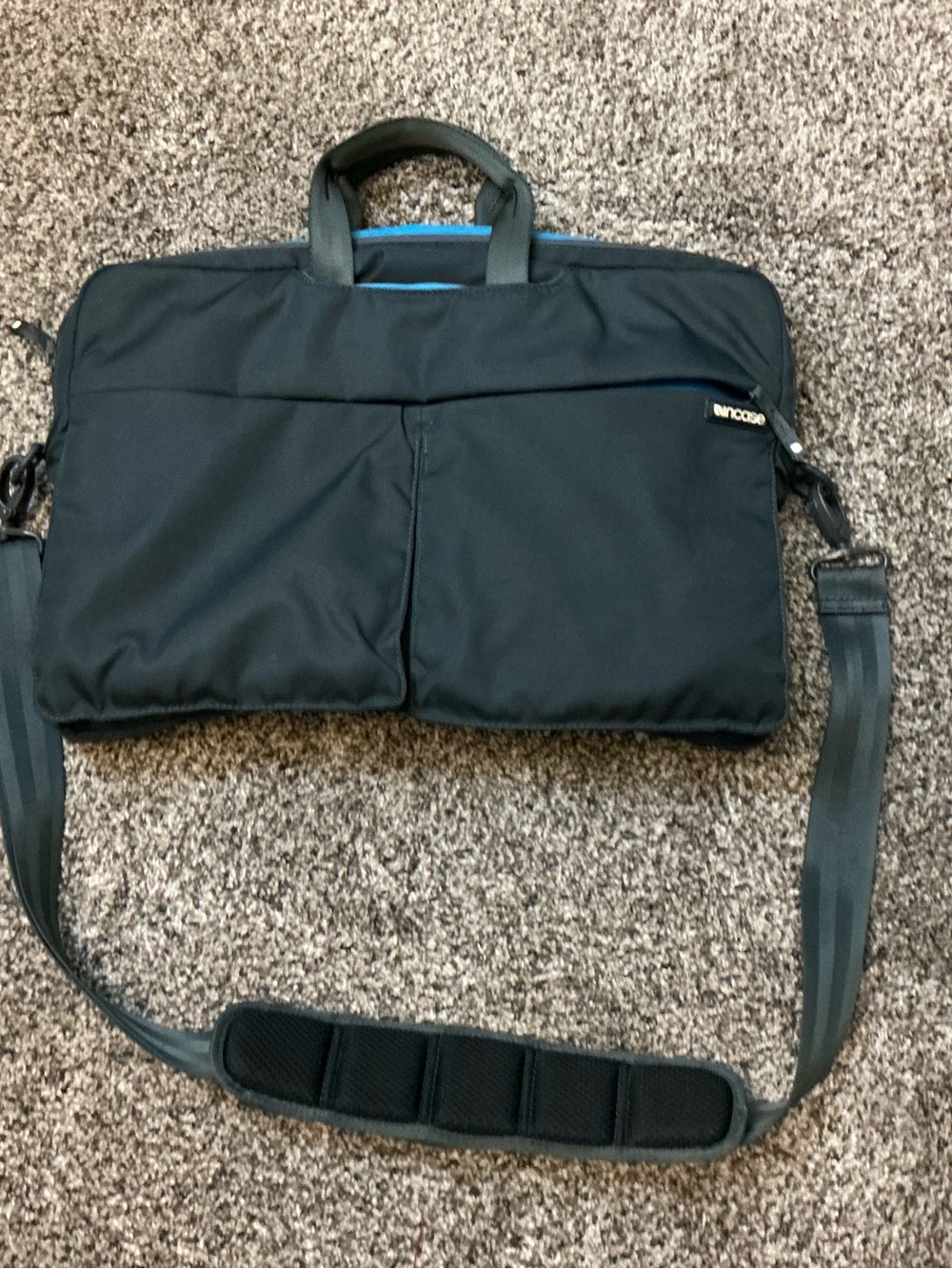 Incase Dark Grey Laptop Briefcase Messenger Bag Teal Velvet Lined  Blue Accent